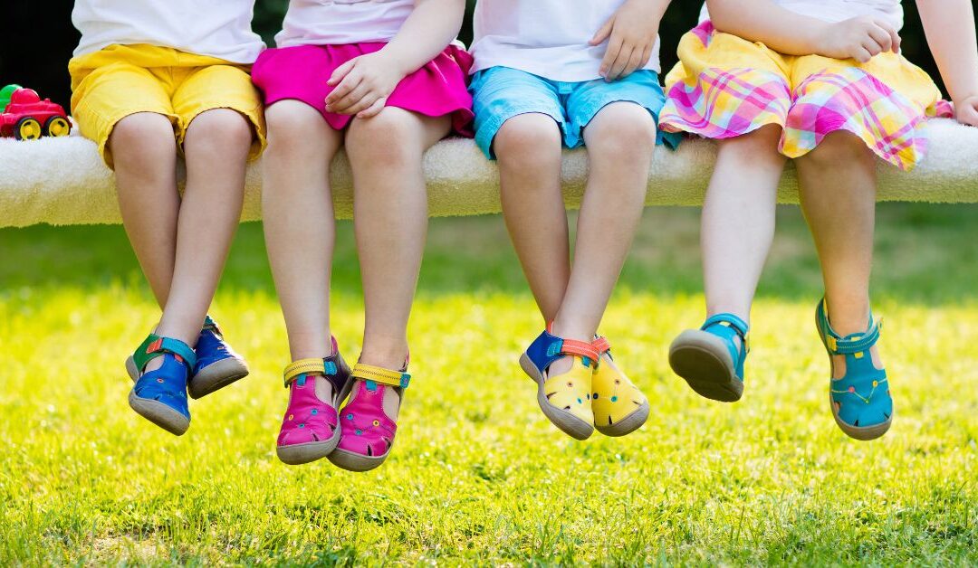 How to Choose the Best Footwear for Kids That Keeps Them Comfortable and Safe